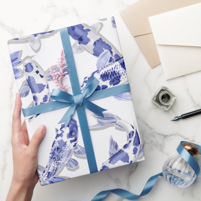 Blauer Weißer Koi Fisch Geschenkpapier (Schenken)