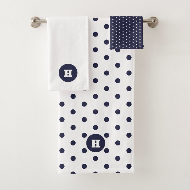Blauer weißer Polka Dot Monogram Badetuch Set (Insitu)