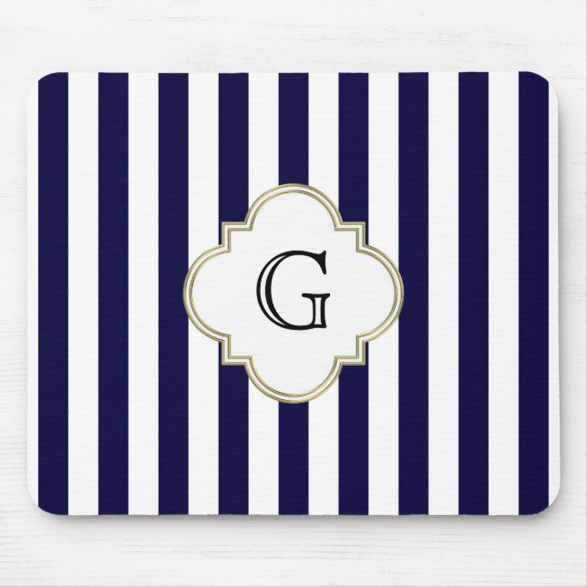 Blauer weißer Streifen, weißes Monogramm-Etikett Mousepad (Vorne)