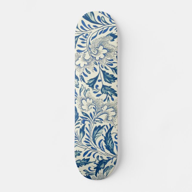 Blaues Blumenmuster Antikes asiatisches Design Skateboard (Vorderseite)