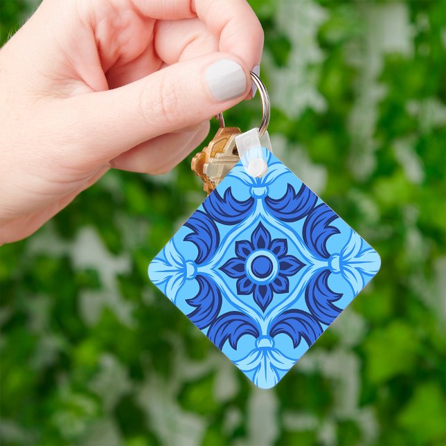 Blaues Blumenmuster Vintages Mittelmeer Schlüsselanhänger (Von Creator hochgeladen)