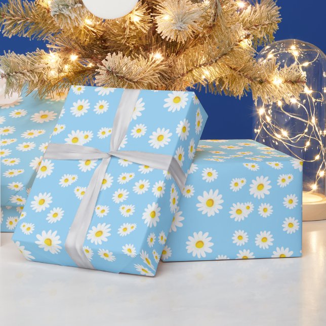 Blaues Boho-Frühlingsmuster mit Gänseblümchen Geschenkpapier (Feiertage)