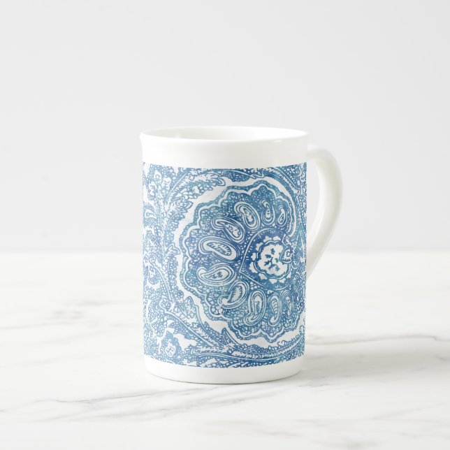 Blaues Boho-Paisleymuster  Prozellantasse (Vorderseite Rechts)