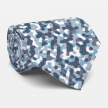 Blaues Camouflage-Muster in Navy-Tönen