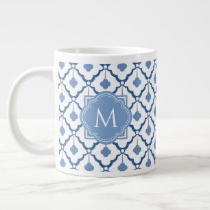 Blaues chinesisches Keramik-Muster mit Monogramm Jumbo-Tasse