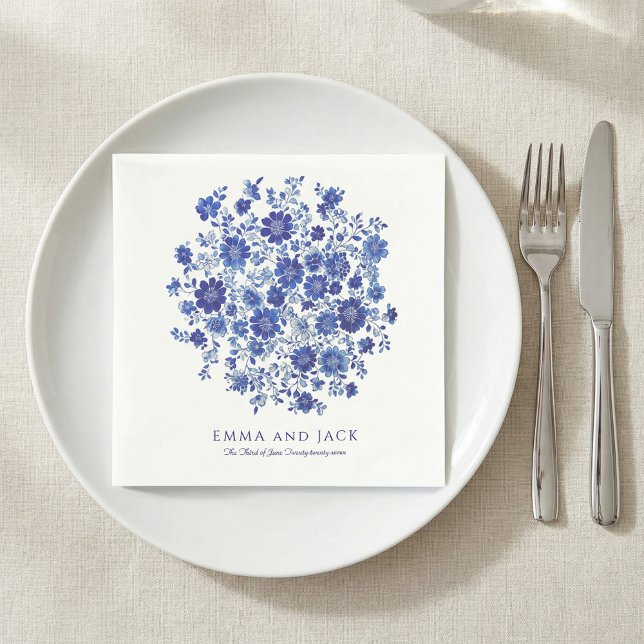 Blaues Chinoiserie-Bouquet Hochzeitsnamen und Datu Serviette (Blue Chinoiserie Bouquet Wedding names and date Napkins)