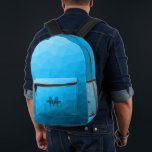 Blaues cyan geometrisches Maschenmuster Monogram Bedruckter Rucksack<br><div class="desc">Hellblaues zyangeometrisches Maschenmuster Monogram Bedruckter Rucksack. Coole Mode Accessoires Tasche für jeden. Blaues Dreieck geometrisches Mesh mit Licht bis dunkel ombre Farbverlauf Design. Erstellen Sie einen einzigartigen und personalisierten Rucksack mit einer benutzerdefinierten Touch! Modernes Monogramm mit Ihrem Initial und Ihrem Namen für diesen persönlichen Flair.</div>