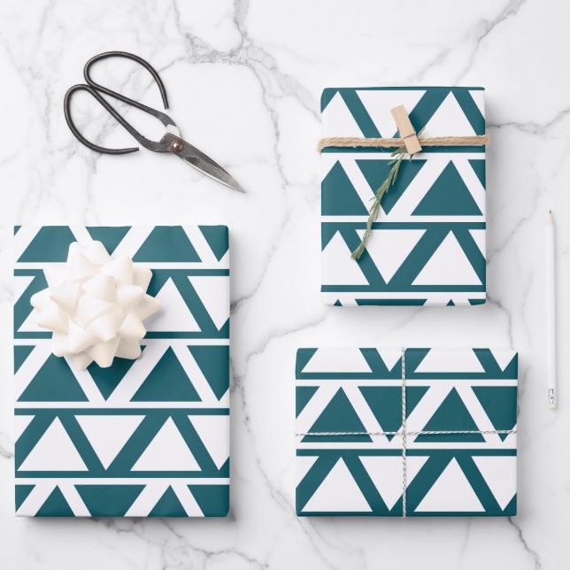 Blaues Dreieck Geometrisch Geschenkpapier Set (Vorderseite)