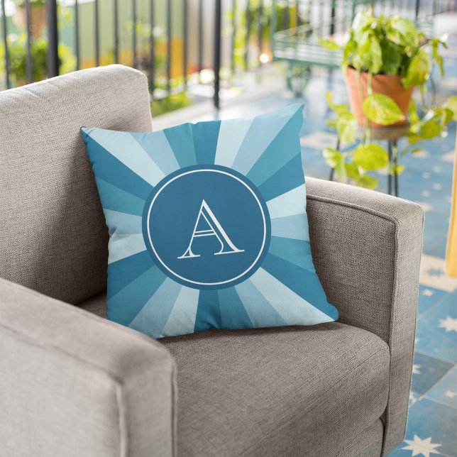 Blaues Farbrad für Personalisierte Namen Monogram Kissen (Von Creator hochgeladen)
