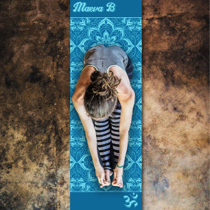 Blaues geometrisches Blume Om-Symbol Yogamatte