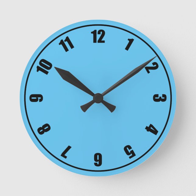 Blaues Gesicht Runde Wanduhr (Vorderseite)