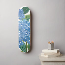 Blaues Hydrangeas Wasserfarben Skateboard
