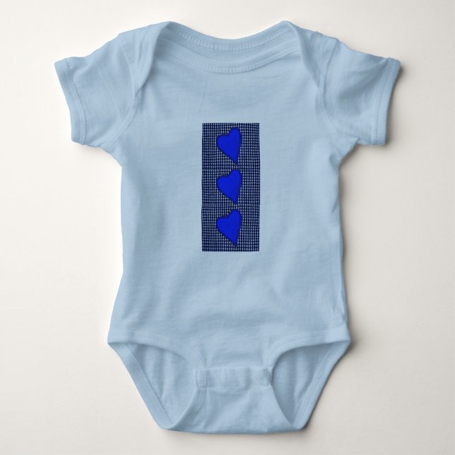 Blaues Kariertes Herz Baby Strampler (Vorderseite)