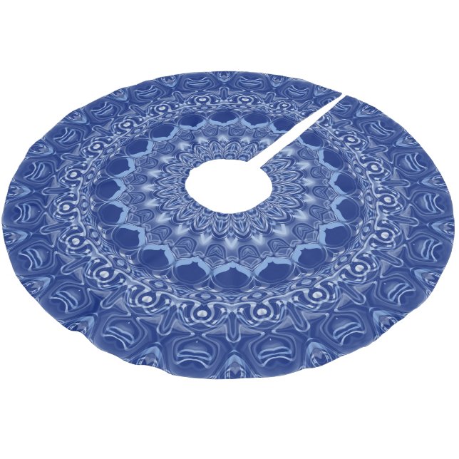 Blaues Mandala Muster mit Sternexplosion Symmetrie Polyester Weihnachtsbaumdecke (Schrägansicht)
