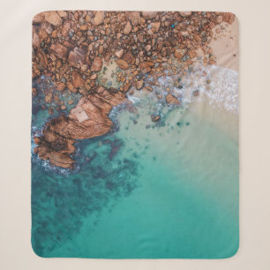 Blaues Meer und Felsen Sherpadecke
