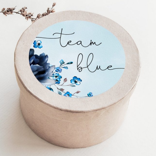 Blaues oder rosa Blumengeschlecht offenbart Teambl Runder Aufkleber (Von Creator hochgeladen)