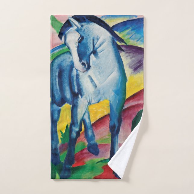 Blaues Pferd I durch Franz Marc Handtuch (Handtuch)