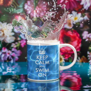 Blaues Poolwasser Keep Calm and Swim On Kaffeetasse