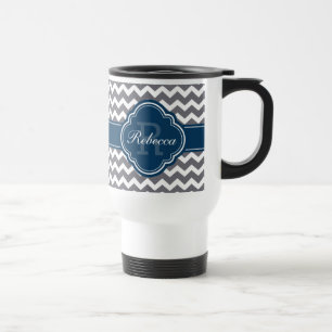 Blaues Quatrefolienmonogramm Graues Zickzack Muste Reisebecher