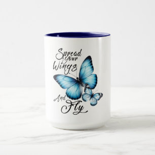Blaues Schmetterlingsdesign mit inspirierendem Flu Tasse