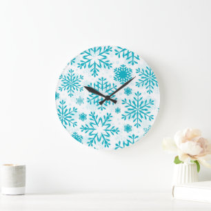 Blaues Schneeflockenmuster Große Wanduhr