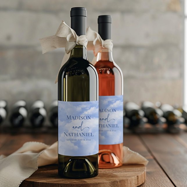 Blaues Sparkle Wolken Dreamy Elegante Hochzeit Weinetikett (Von Creator hochgeladen)