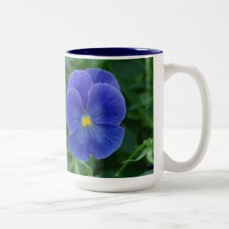 Blaues Stiefmütterchen Zweifarbige Tasse