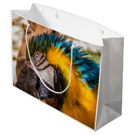 Blaues und gelbes Makaportrait Große Geschenktüte