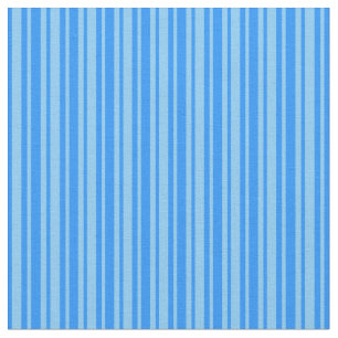 Blaues und helles Himmelblau gefärbtes Muster Stoff
