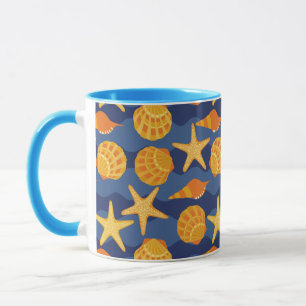 Blaues und orange Seashell-Muster Tasse