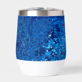 Blaues Wasser