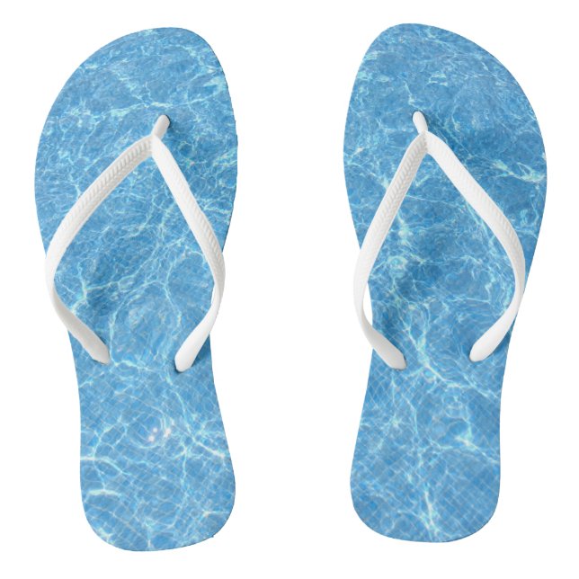 Blaues Wasser Aqua Template Weiße schlanke Rippen  Flip Flops (Fußbett)