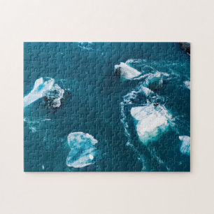 Blaues Wasser und weißes Eis Puzzle