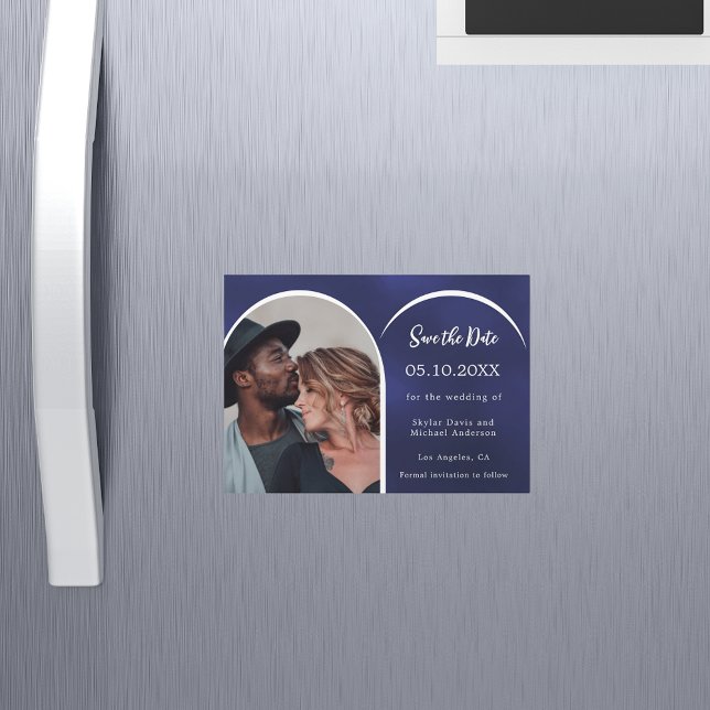 Blaues weißes Foto Hochzeit Sichern Sie die Datums Magneteinladung (Von Creator hochgeladen)