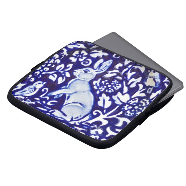 Blaues Weißes Kaninchen Hare Bunny Bird Floral Woo Laptopschutzhülle (Vorne Oben)