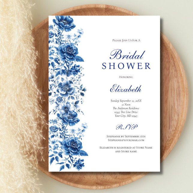 Blaues weißes Toile Botanisches Brautparty Einladung (Blue Watercolor Florals Toile Chinoiserie Bridal Shower Invitation. Printed or Digital Download)