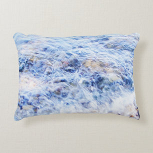 Blaues Wellenwasser Dekokissen