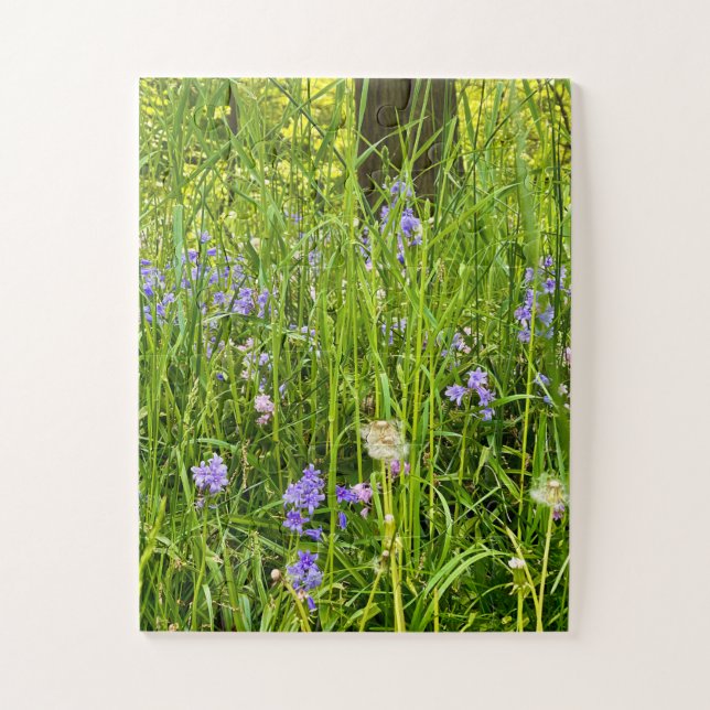 Blauglocken & Löwenzahn in wildem Frühlingsgras Puzzle (Vertikal)