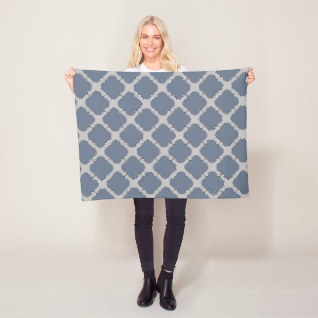 Blaugraue Quarrefolie Fleecedecke (Beispiel)