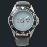 Blaugraue Uhren<br><div class="desc">Dieser wunderschöne blau-graue Schlüsselanhänger ist perfekt für Ihre Schlüssel. Es kann auch personalisiert sein,  es zu Ihrem eigenen Schlüsselanhänger zu machen.</div>