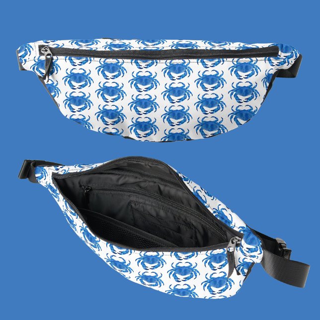 Blaukrebsmuster Bauchtasche (Blue crab nautical fanny pack on white background.)