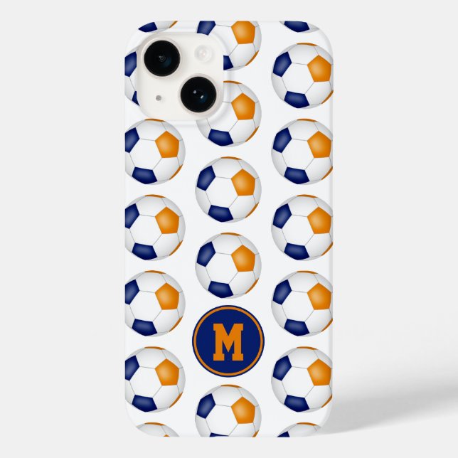Blauorangefarbene Fußbälle mit Monogramm Case-Mate iPhone Hülle (Rückseite)