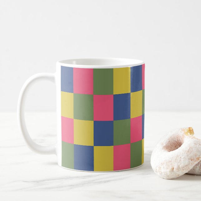 Blaurosa, gelb-grüne Schachbrett Kaffeetasse (Mit Donut)