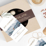 Blauwald und Fox, Freude an der Welt, Urlaub Geschenkanhänger<br><div class="desc">Personalisieren Sie dieses schöne Geschenketikett mit exquisiter blauer Aquarellwaldszene mit Fuchs, der mit dem Satz "Joy to the World" in einer Mischung aus goldener handgeschriebener Kalligraphie und Blocktypografie spielt. Zwei Textabschnitte unten für Ihre personalisierte Nachricht auf der Vorderseite und ein weiterer Bereich auf der Rückseite. "aus". Das gleiche Design mit...</div>