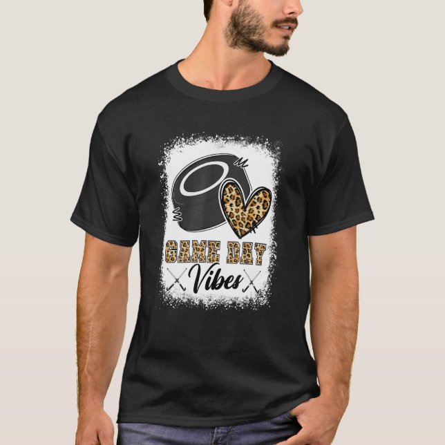 Bleached Ice Hockey Game Day Vibes Ice Hockey Mom  T-Shirt (Vorderseite)