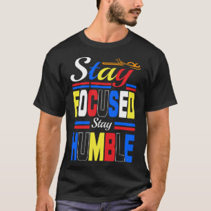 Bleib fokussiert bleib demütig Basic Dark T-Shirt