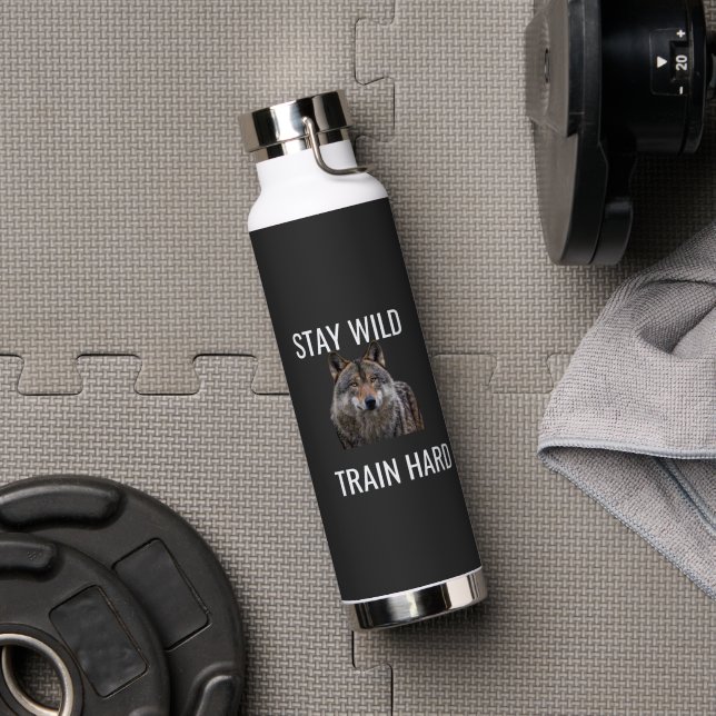 Bleib Wild Trainiere Hart Wolf Wasserflasche Fitne Trinkflasche (Fitnessstudio (gedreht))
