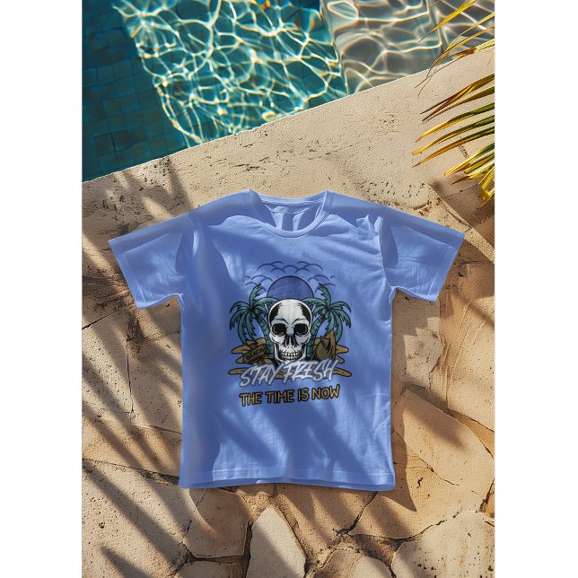 Bleibe Fresh Skull Beach T - Shirt - Edgy Surf (Von Creator hochgeladen)