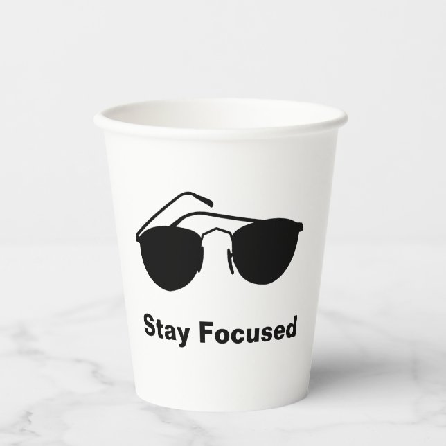 Bleibe im Jahr 2026 Pappbecher (Vorderseite)