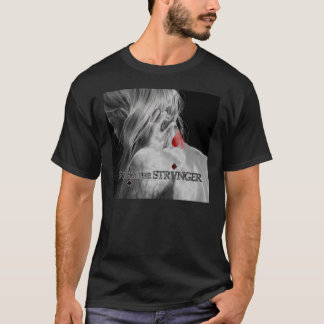 Bleibe Sie den merkwürdigeren schwarzen T - Shirt
